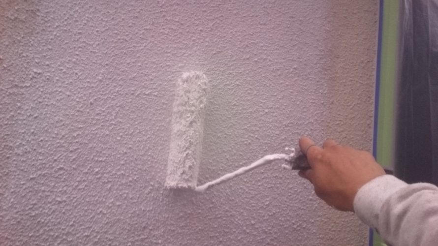 世田谷区にて屋根・外壁塗装工事　～外壁下塗り～